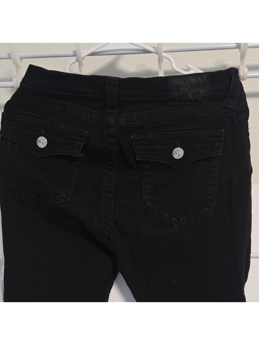 True Religion - Picture 3 of 4